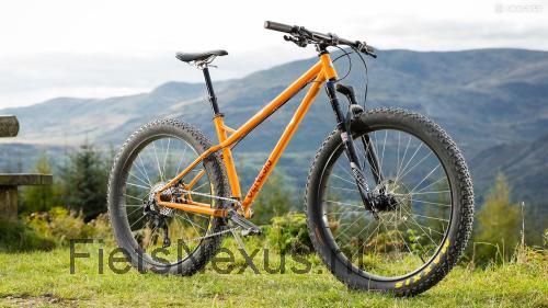 Genesis Tarn beoordelingen en specificaties